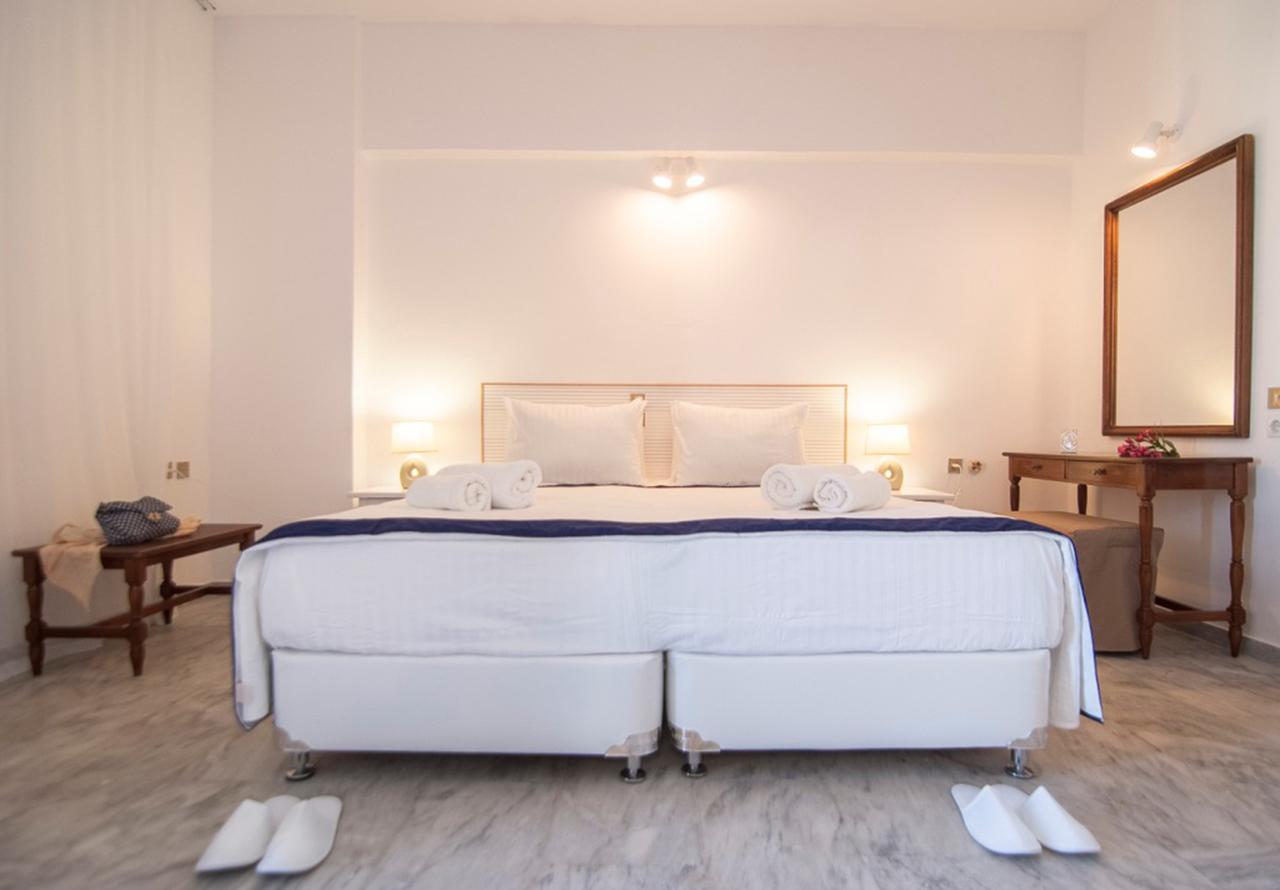 Paradiso Resort Agia Marina  エクステリア 写真