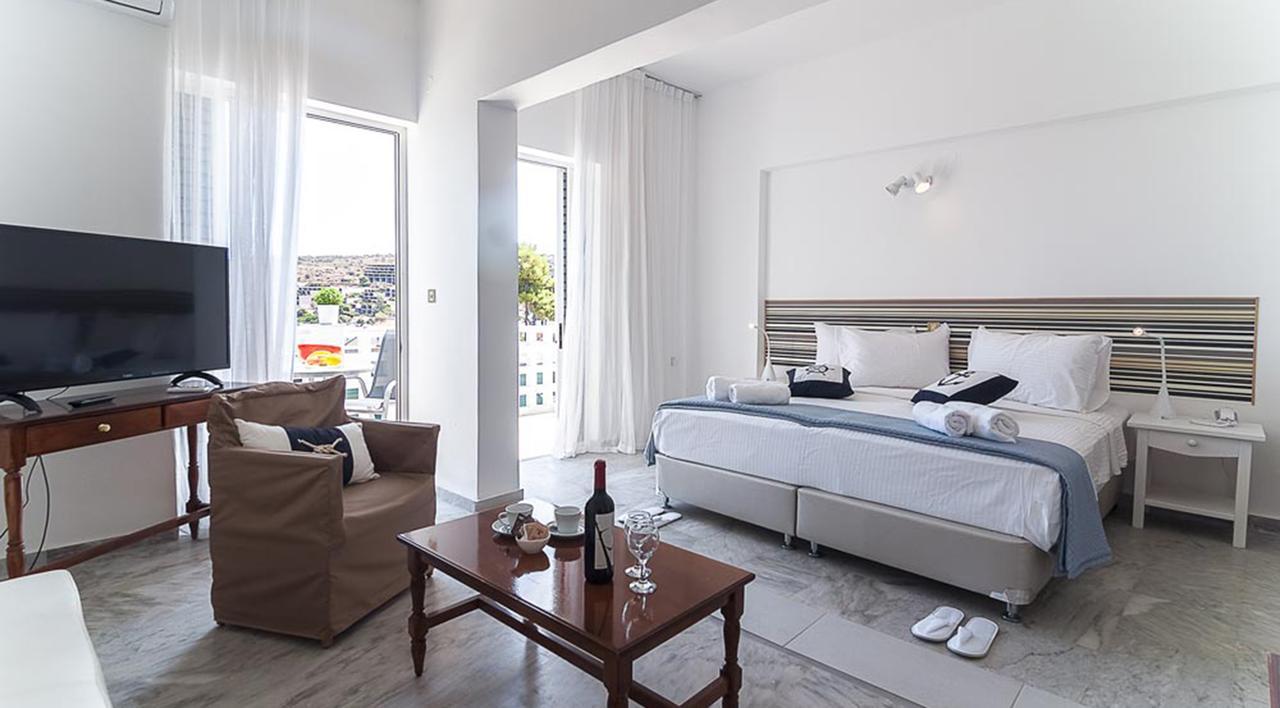 Paradiso Resort Agia Marina  エクステリア 写真